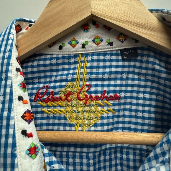 Robert Graham Blue Checkered Button Down Shirt - Picture 2 of 5